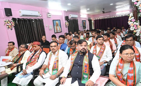 VC Polls: Tripura ministers, other BJP leaders attend crucial organizational meeting.